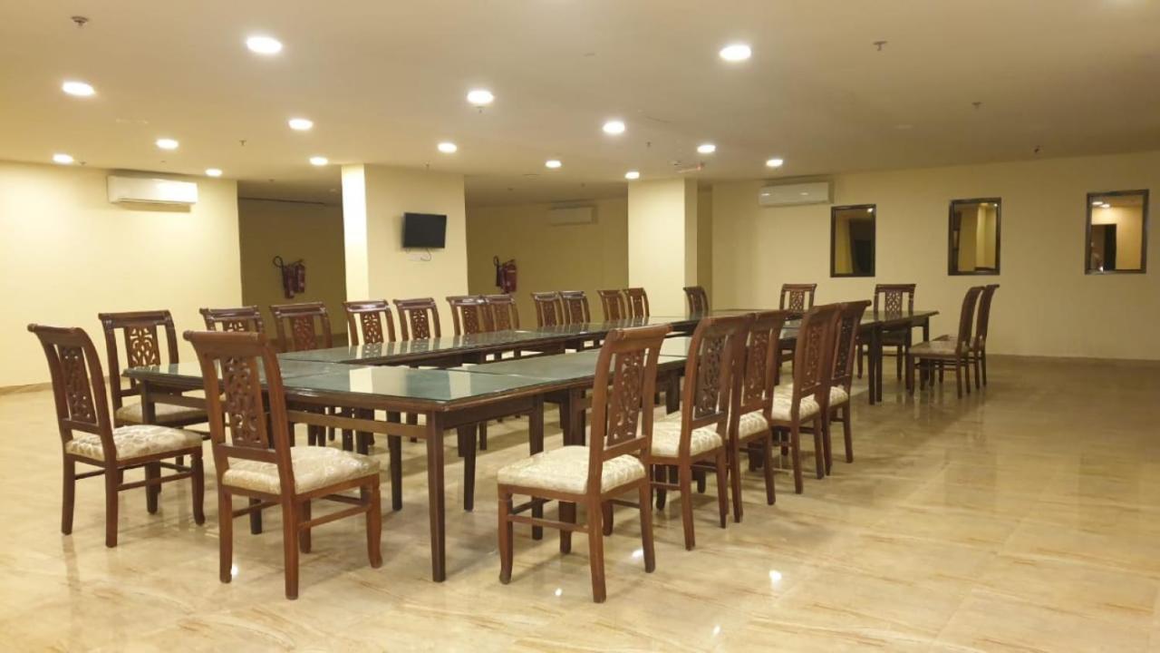 Muscat Horizon Hotel スィーブ エクステリア 写真